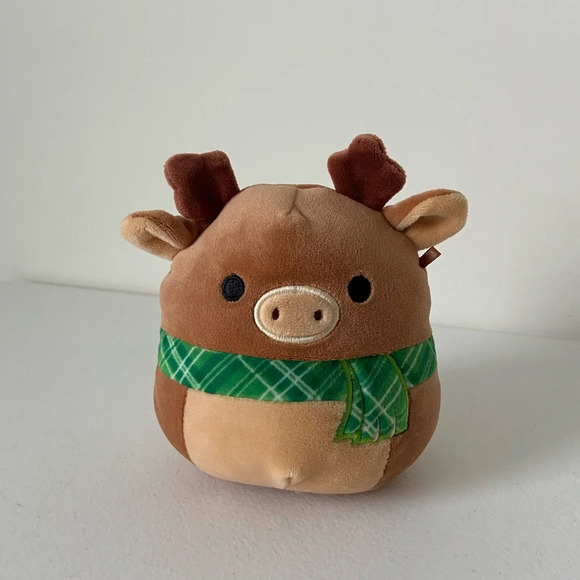 NWOT | Ruby the Reindeer green scarf 5 inch Squishmallow plush‎ - Picture 1 of 5